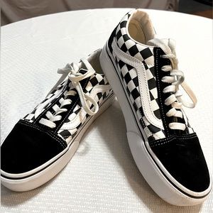 Vans men’s 6 women’s 7.5
